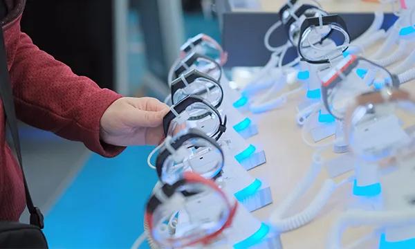 วิธีเลือกซื้อนาฬิกาให้คุ้มค่า สำหรับมือใหม่