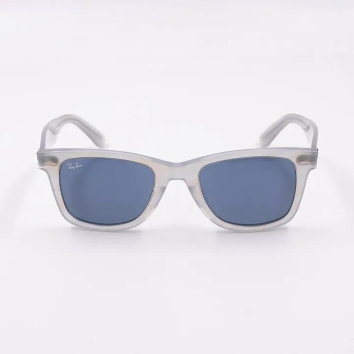 แว่นตากันแดด RayBan รุ่น RB2140F 1407R5