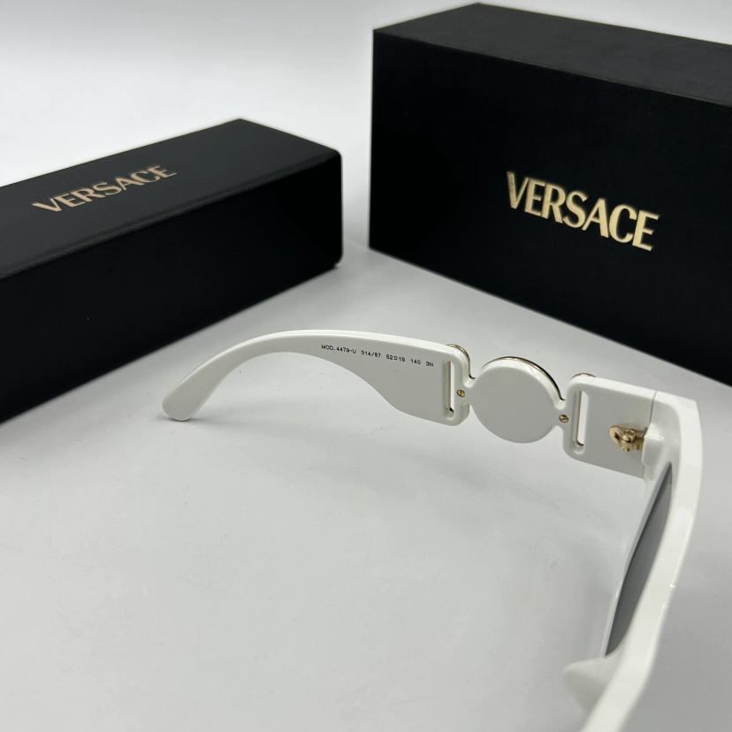 แว่นตากันแดด Versace รุ่น 0VE4479U 314 87