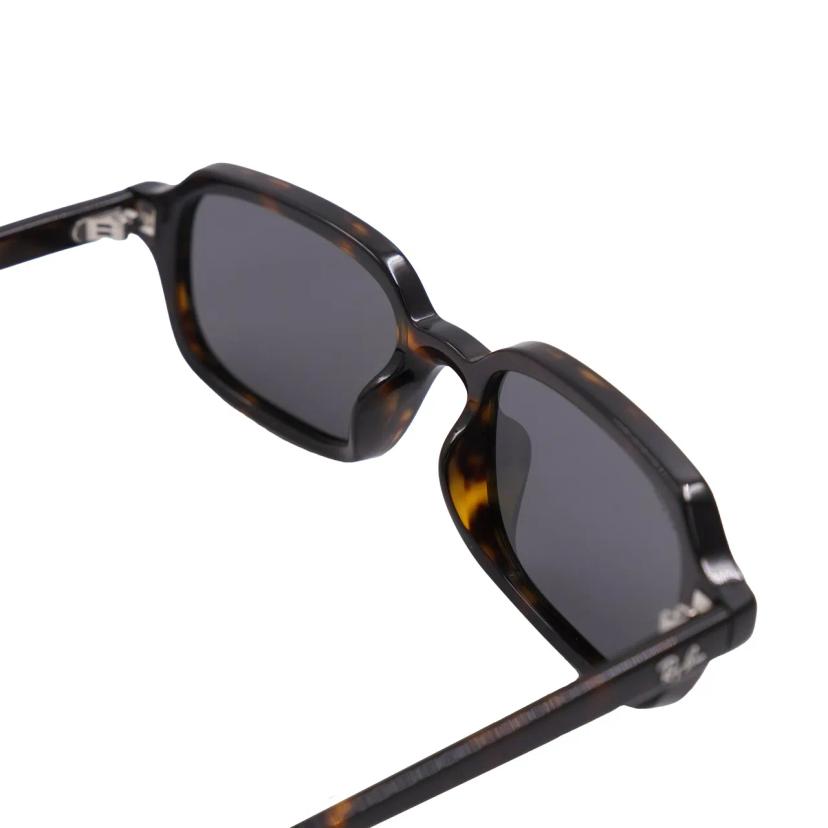 แว่นตากันแดด RayBan รุ่น RB4455F 135987