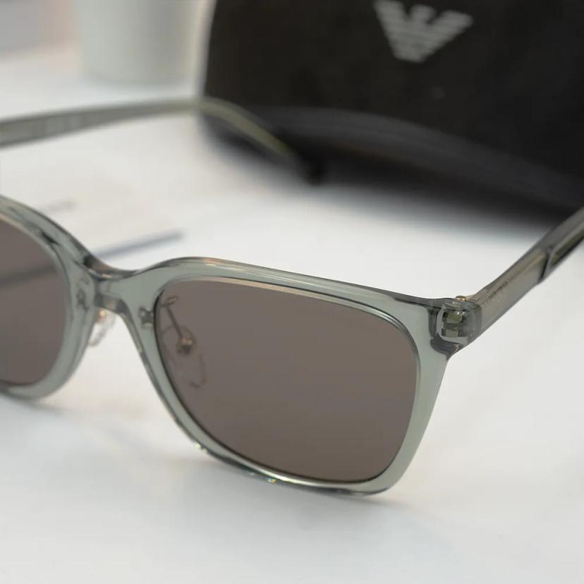 แว่นตากันแดด รุ่น 0EA4226D