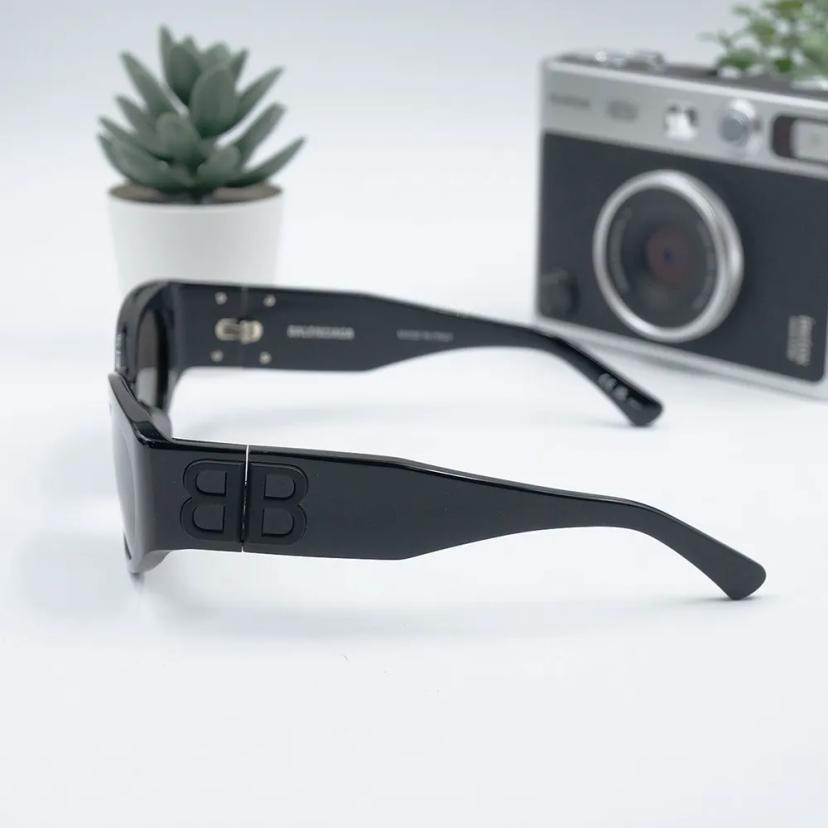 แว่นตากันแดด รุ่น BB0324SK-001