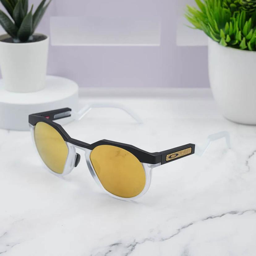 แว่นตากันแดด รุ่น OO9242