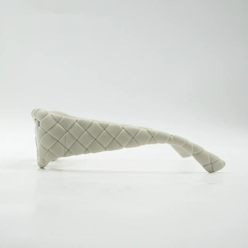 แว่นกันแดด Bottega รุ่น BV1303S 006