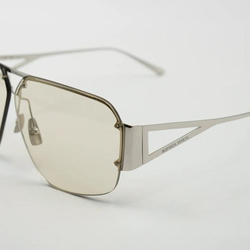 แว่นกันแดด Bottega รุ่น BV1065S 006