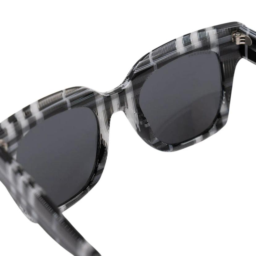 แว่นกันแดด BURBERRY รุ่น BE4364 3994/87