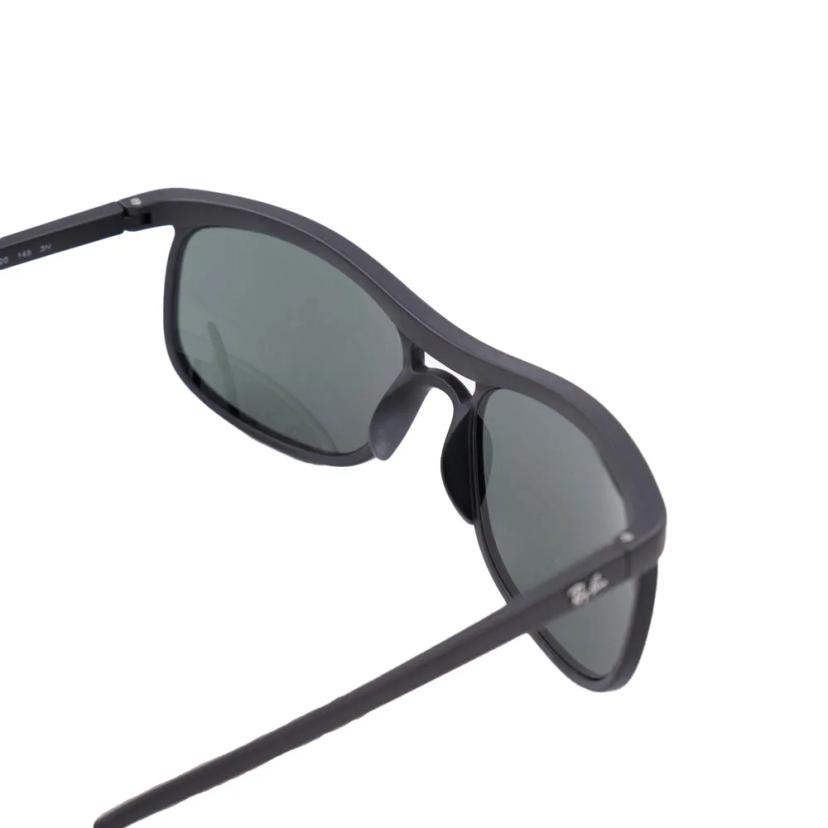 แว่นตากันแดด RayBan รุ่น RB4452 601S71
