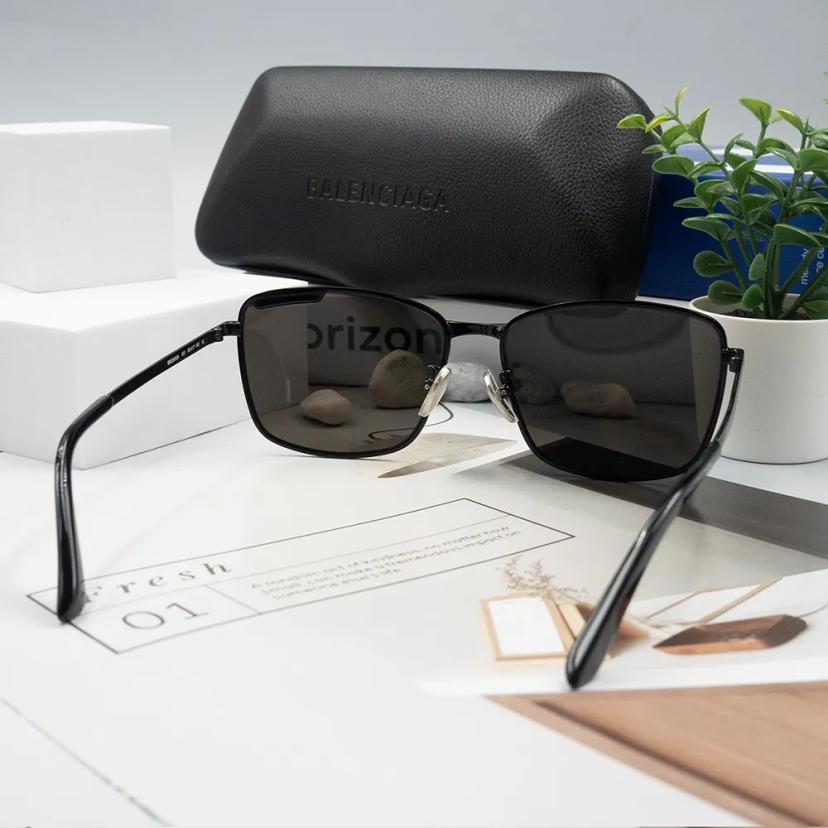 แว่นตากันแดด รุ่น BB0280SA-001