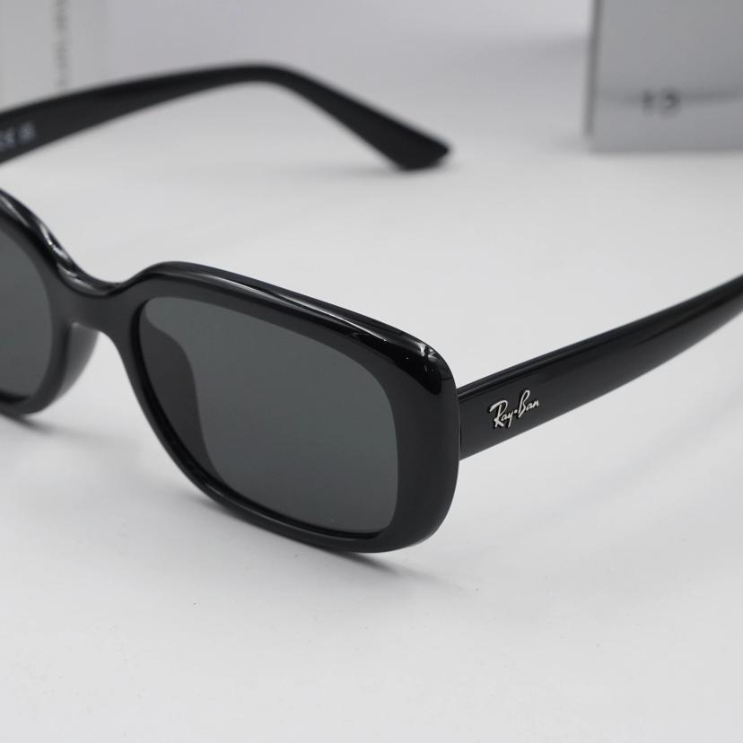 แว่นตากันแดด รุ่น 0RB4421D