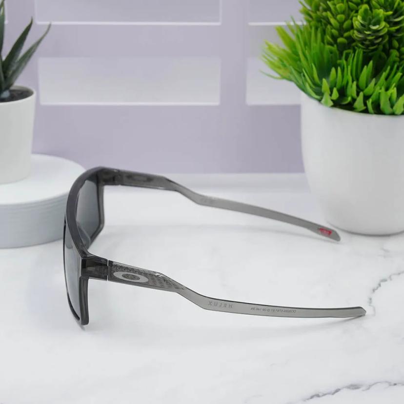 แว่นตากันแดด รุ่น OO9285