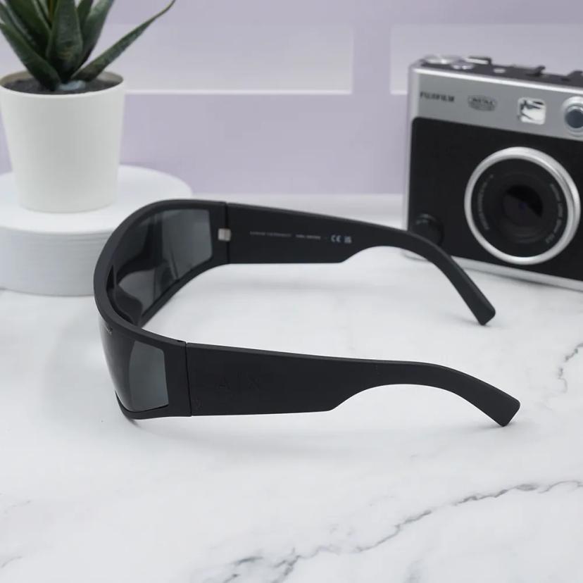 แว่นตากันแดด รุ่น 0AX4153SU