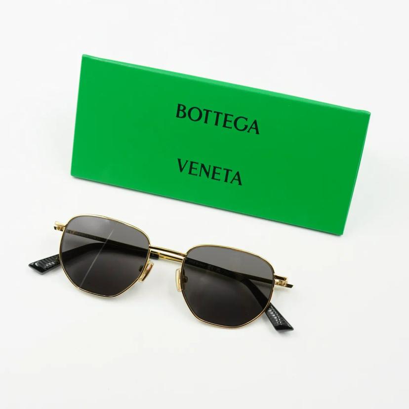 แว่นกันแดด Bottega รุ่น BV1301S 001