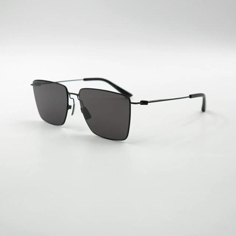 แว่นกันแดด Bottega รุ่น BV1267S 001 58