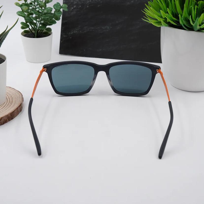 แว่นกันแดด Armani Exchange