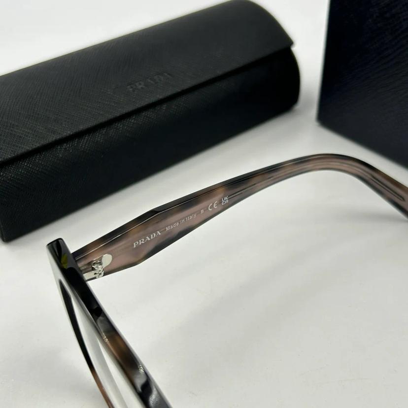 แว่นตากันแดด Prada รุ่น 0PR B04VF
