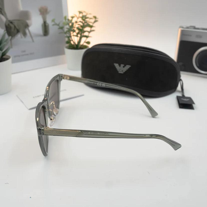 แว่นตากันแดด รุ่น 0EA4226D