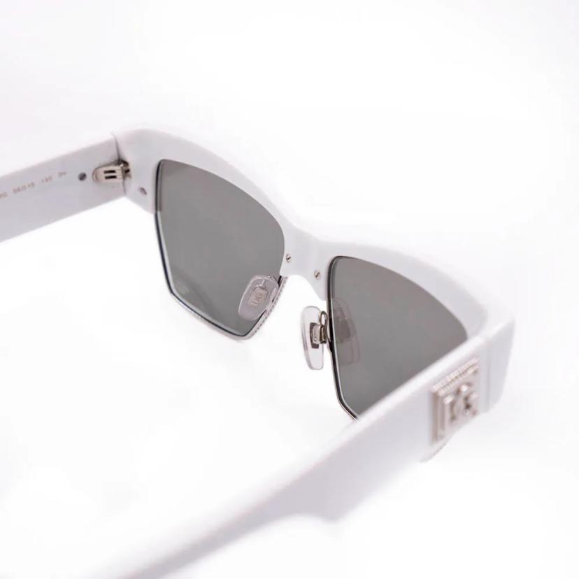 แว่นกันแดด D&G รุ่น DG4415 33126G