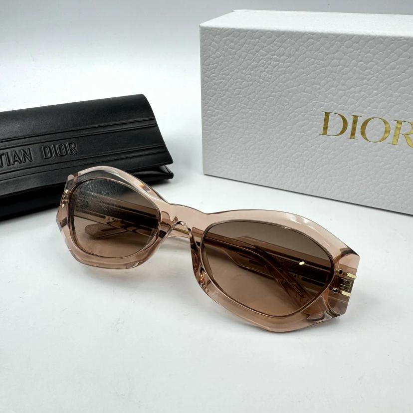 แว่นตากันแดด Dior รุ่น B1U 40F1