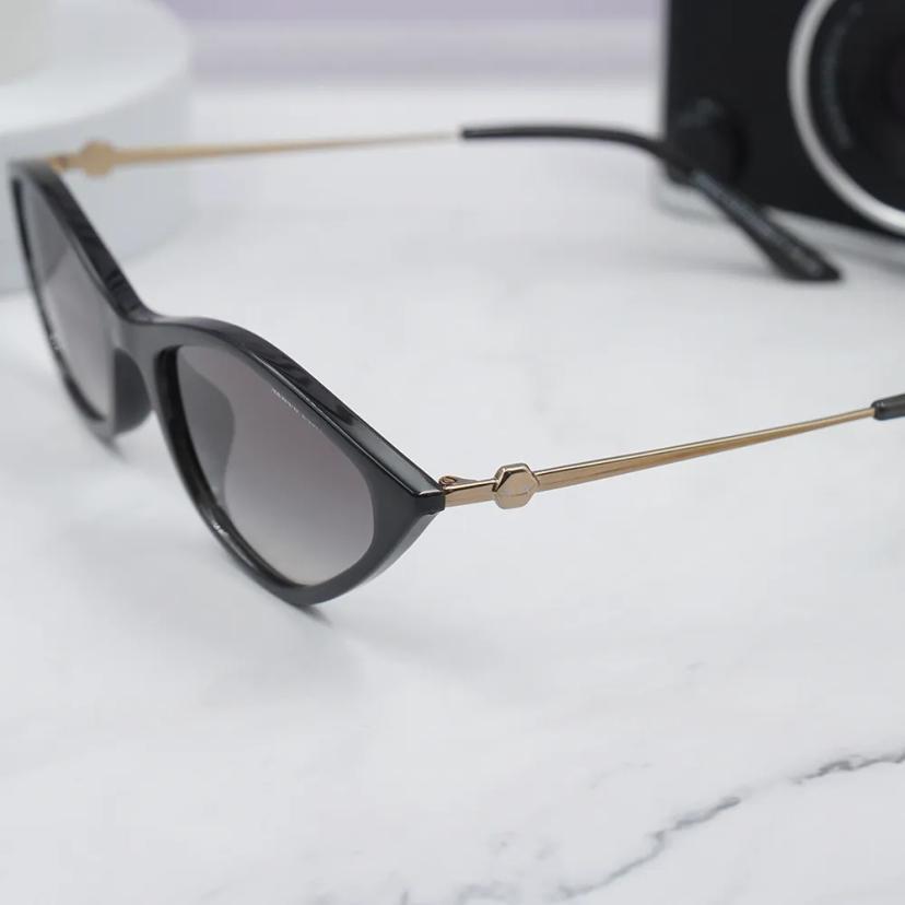 แว่นตากันแดด รุ่น 0AX4152SU