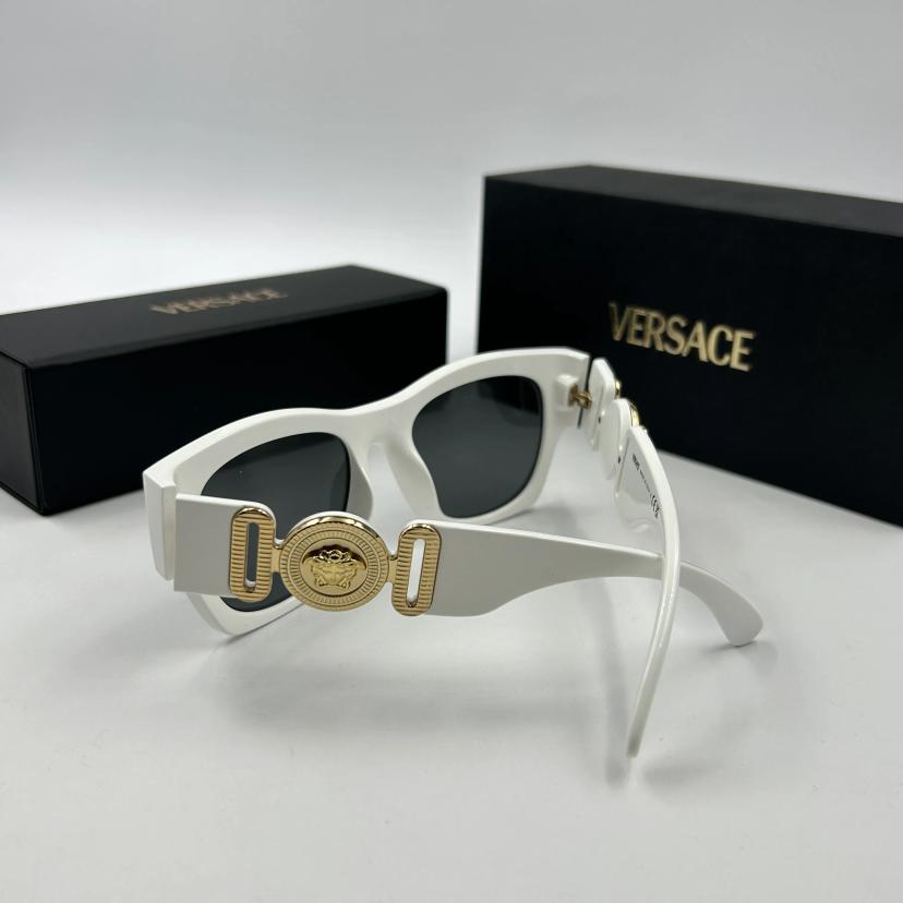 แว่นตากันแดด Versace รุ่น 0VE4479U 314 87
