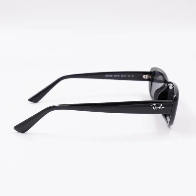 แว่นตากันแดด RayBan รุ่น RB4436D 667787