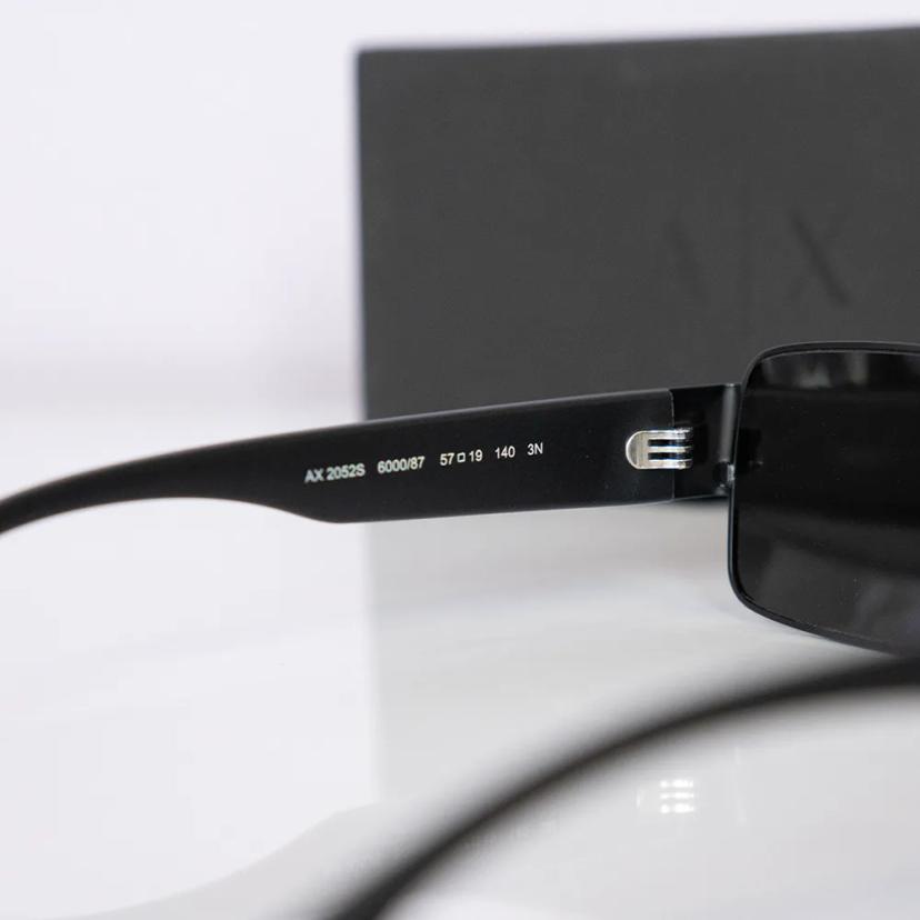 แว่นตากันแดด รุ่น 0AX2052S